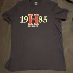 Tommy Hilfiger Men's Navy Graphic T-Shirt